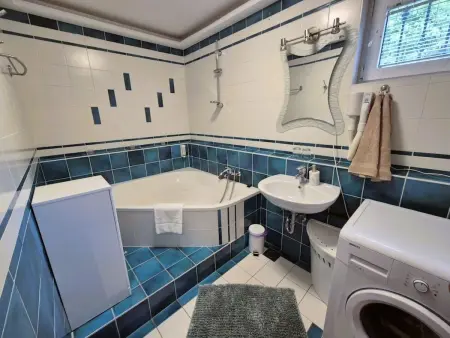 Villa Spa Magic – Maison 4 chambres avec spa à Tuhelj : photo 18
