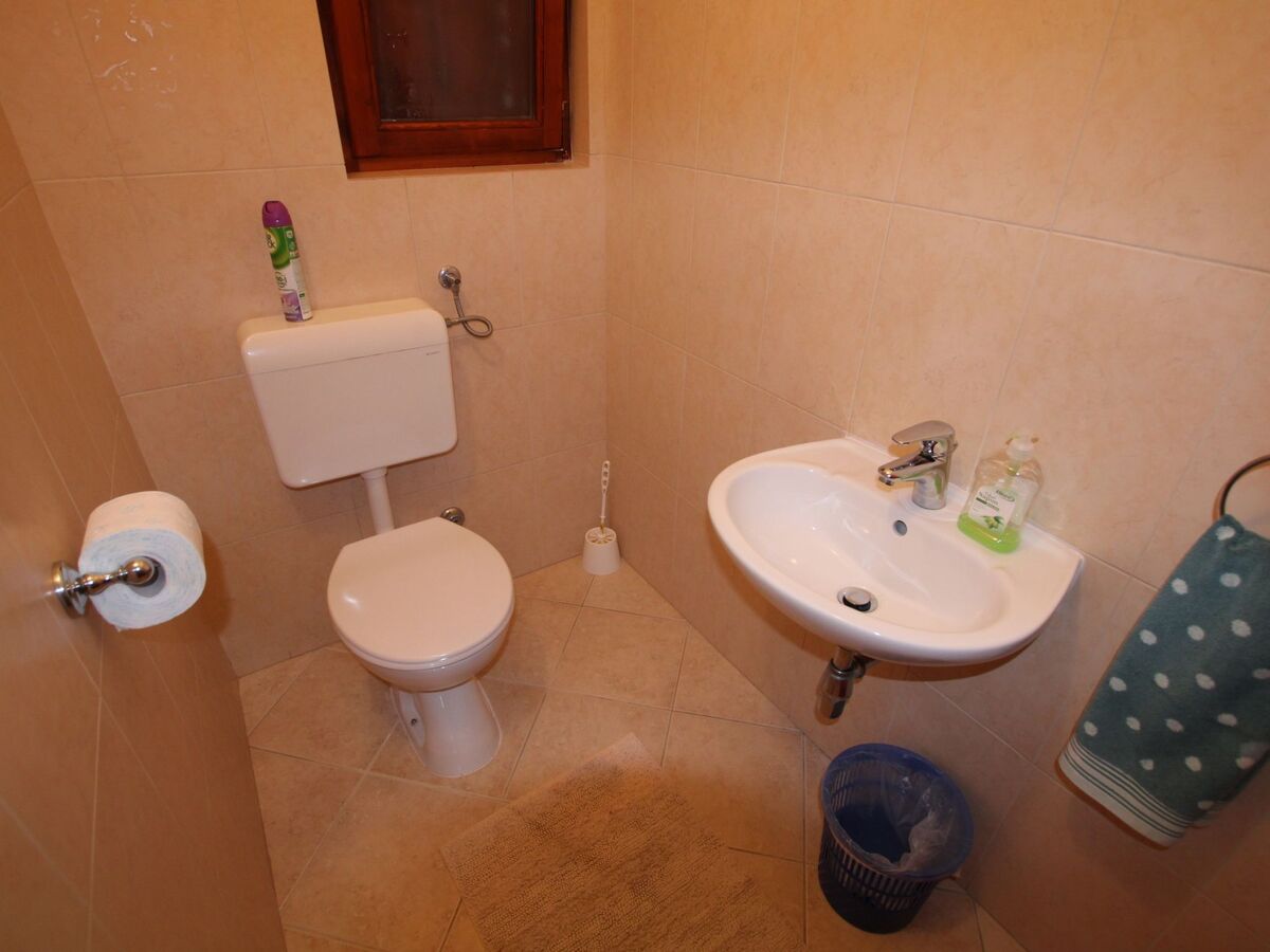 Villa Neela à Dracevac : maison 3 chambres avec piscine - Photo 8