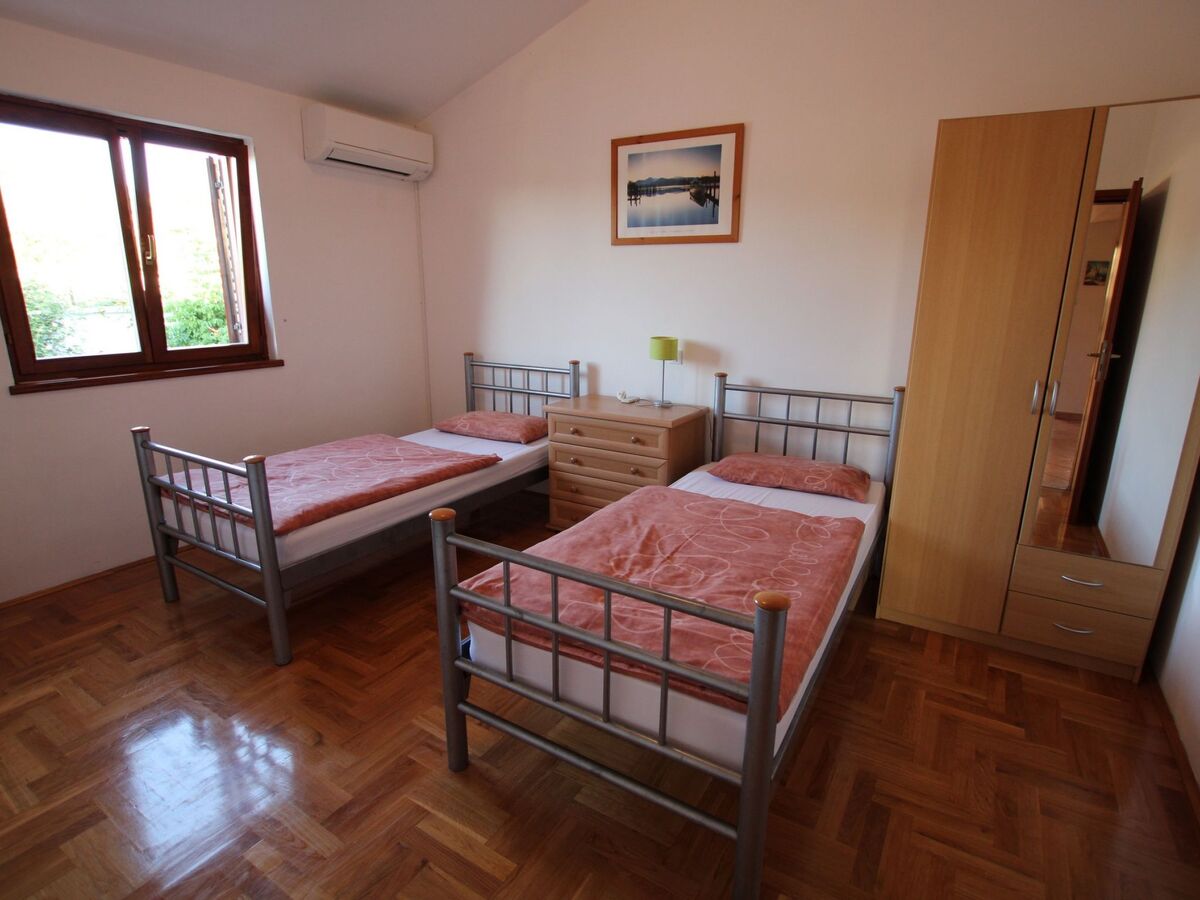 Villa Neela à Dracevac : maison 3 chambres avec piscine - Photo 9