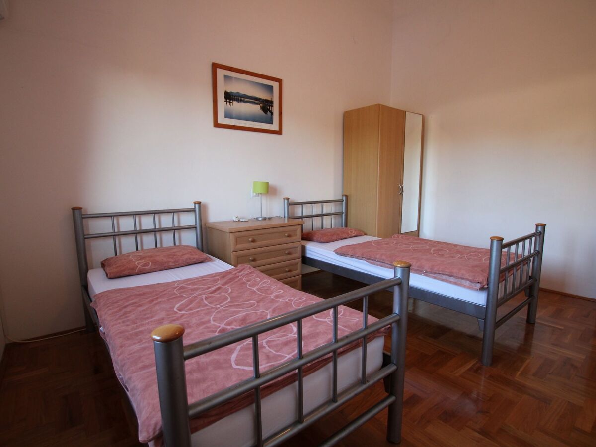 Villa Neela à Dracevac : maison 3 chambres avec piscine - Photo 11