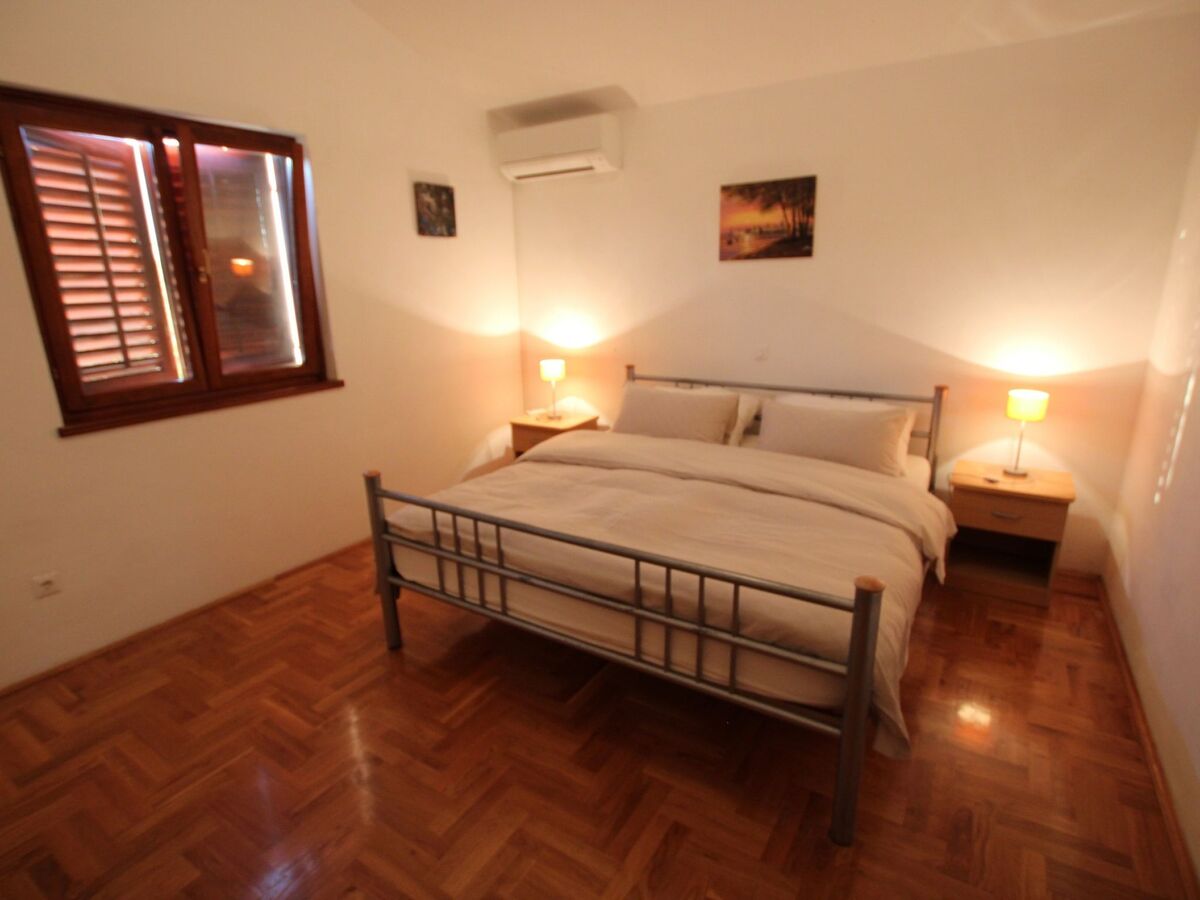 Villa Neela à Dracevac : maison 3 chambres avec piscine - Photo 15