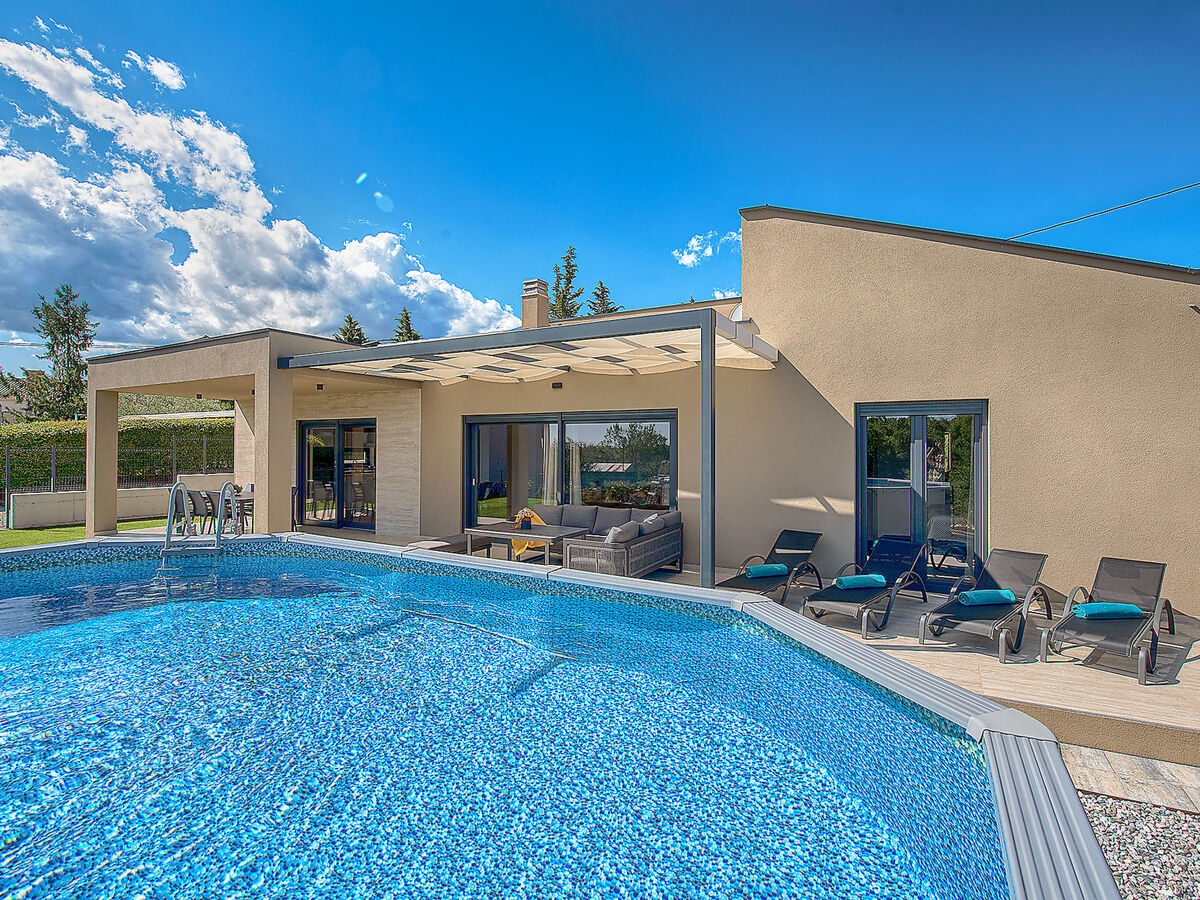 Maison 6 lits avec piscine privée à Rebići - Photo 1