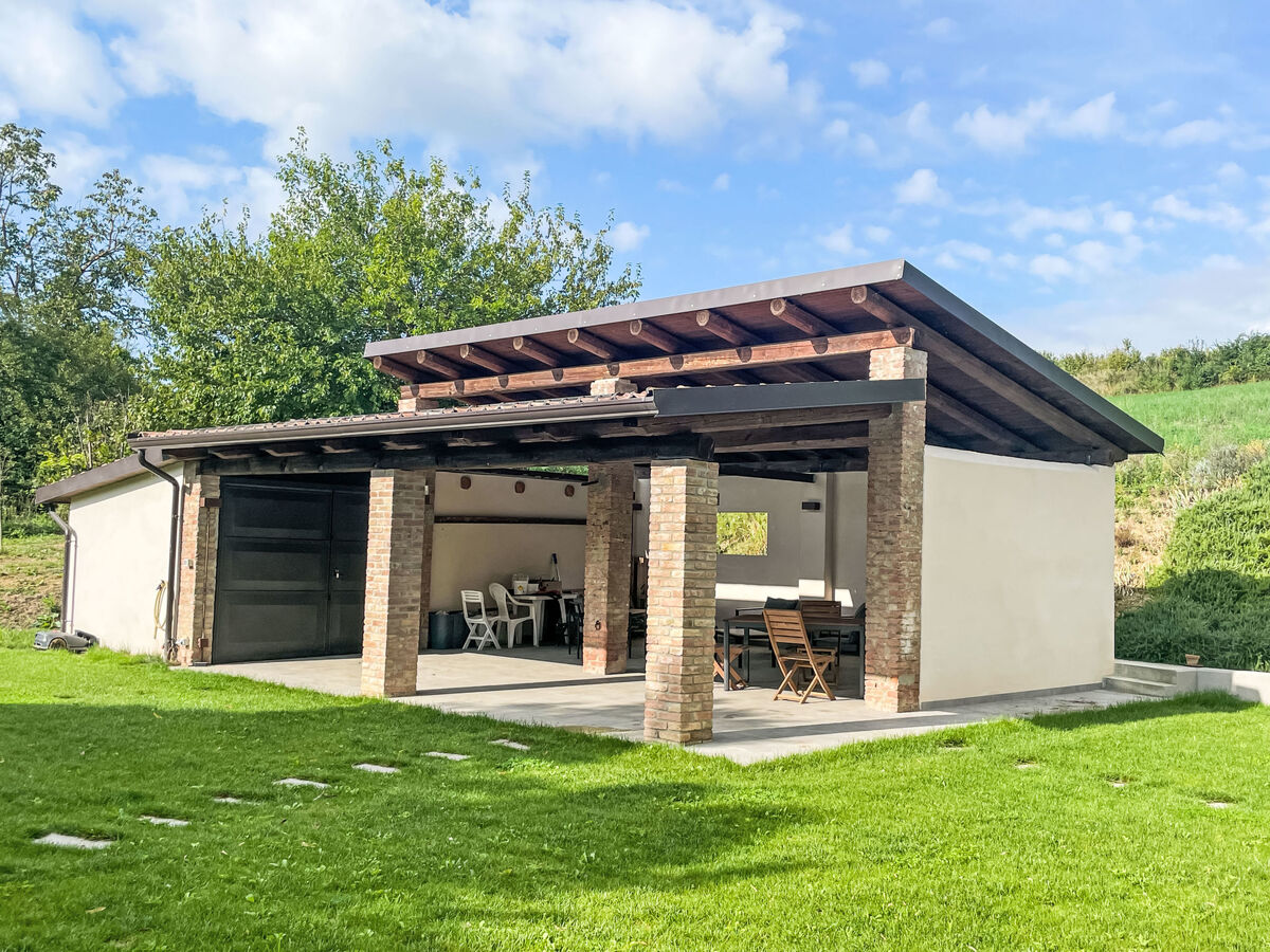 Maison Cuadrat - 320 m² avec piscine à Isola d'Asti - Photo 4