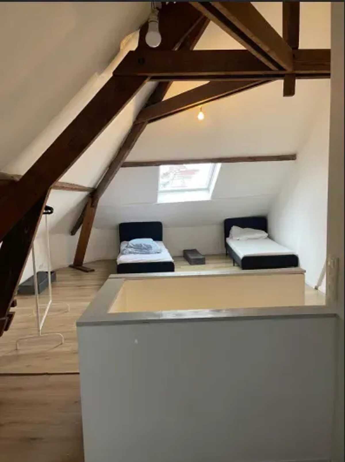 Maison 3 chambres à Mons, jardin clôturé, 120 m² - Photo 3