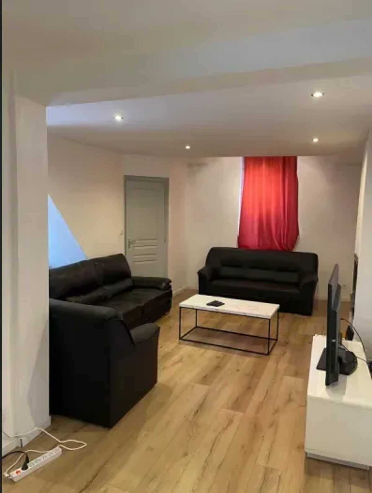 Maison 3 chambres à Mons, jardin clôturé, 120 m² - Photo 5