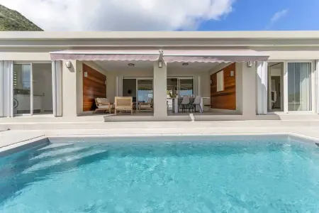 Location villa à SAINT MARTIN, Villa lumineuse avec piscine à Mont Vernont 3