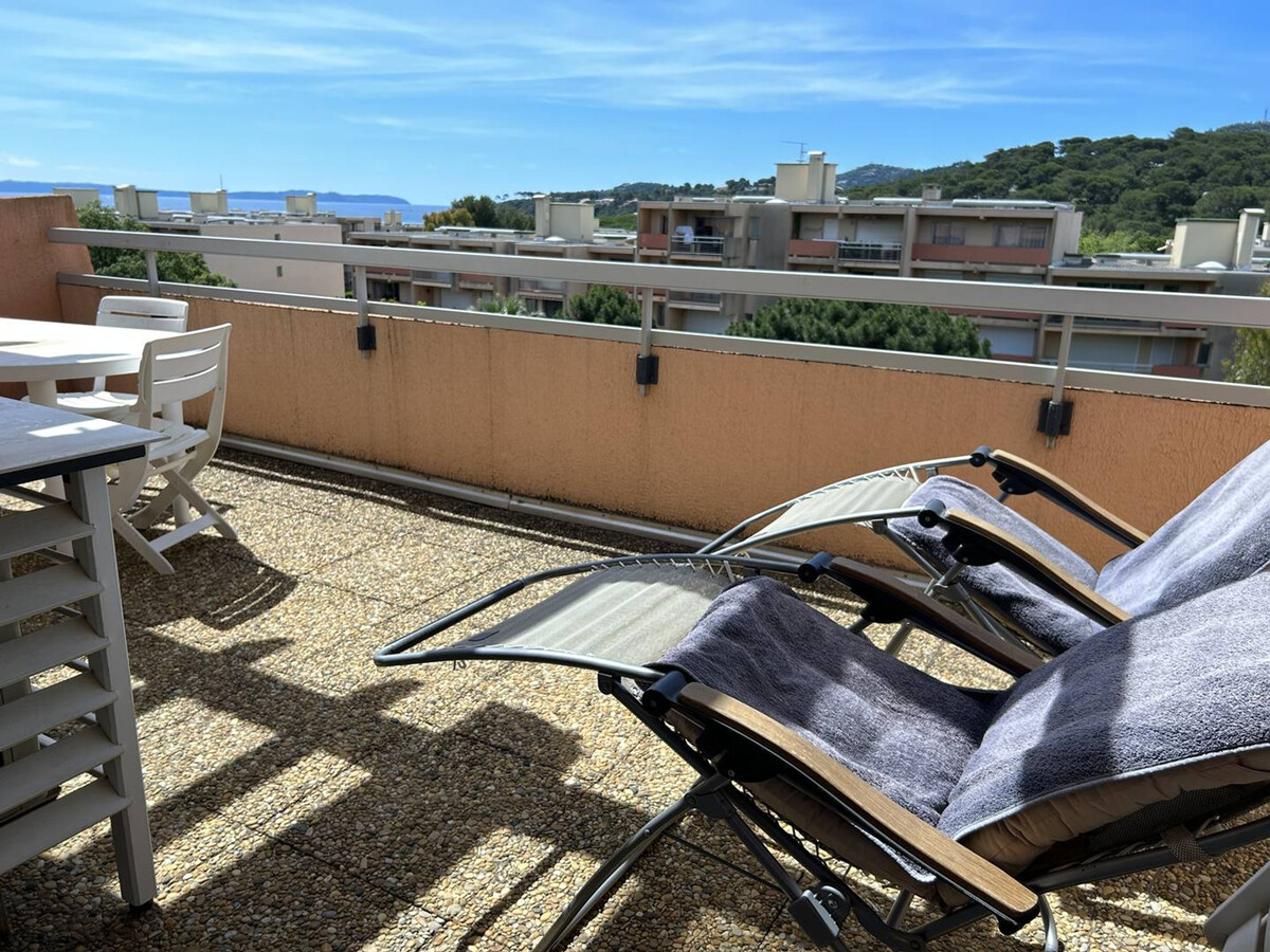 Duplex 150 m de la plage à Bormes-les-Mimosas - Photo 9