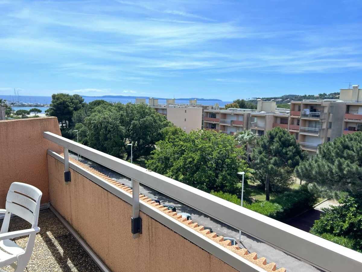 Duplex 150 m de la plage à Bormes-les-Mimosas - Photo 10