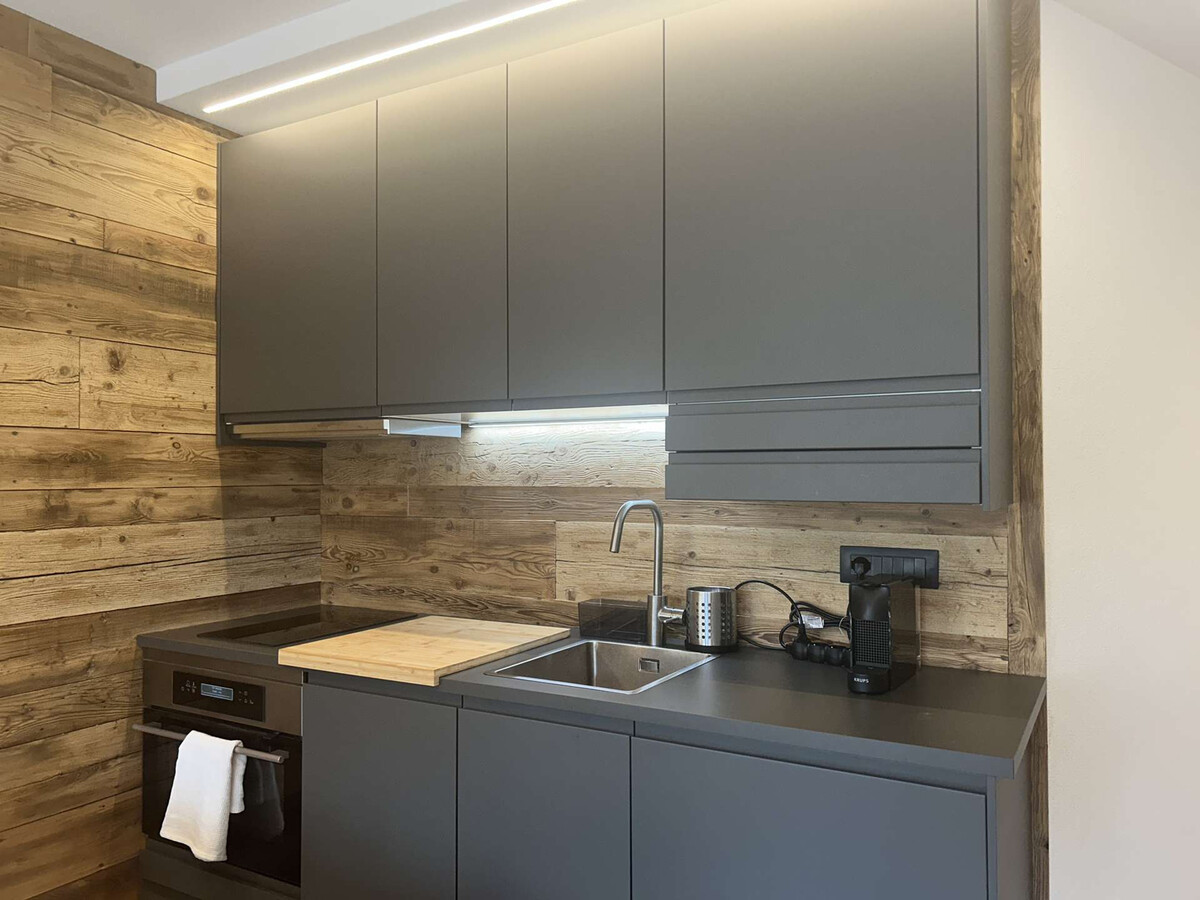Appartement rénové 2025 avec parking, Montgenèvre - Photo 2