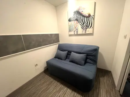Appartement 2 chambres, terrasse 7,7m² et piscine à Sète : photo 9