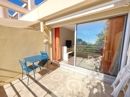 Appartement 2 chambres, terrasse 7,7m² et piscine à Sète : photo 13