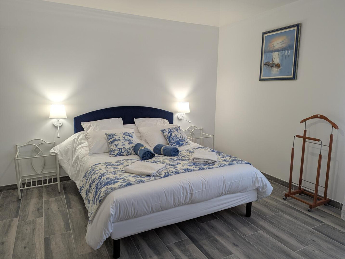 Gîte rénové 8 pers. avec jardin clos à Dirac - Photo 18