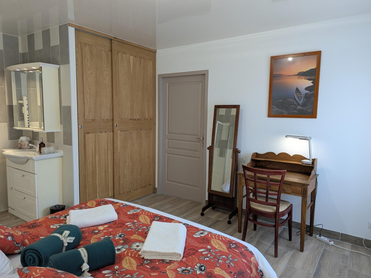 Gîte rénové 8 pers. avec jardin clos à Dirac - Photo 25