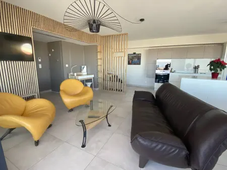 Appartement 4 étoiles en première ligne, vue port à Canet-Plage : photo 13