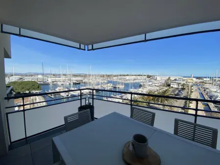 Appartement 4 étoiles en première ligne, vue port à Canet-Plage : photo 14