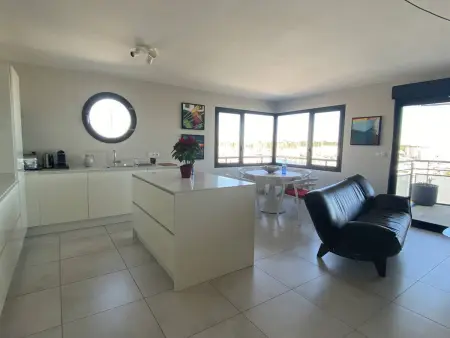 Appartement 4 étoiles en première ligne, vue port à Canet-Plage : photo 15