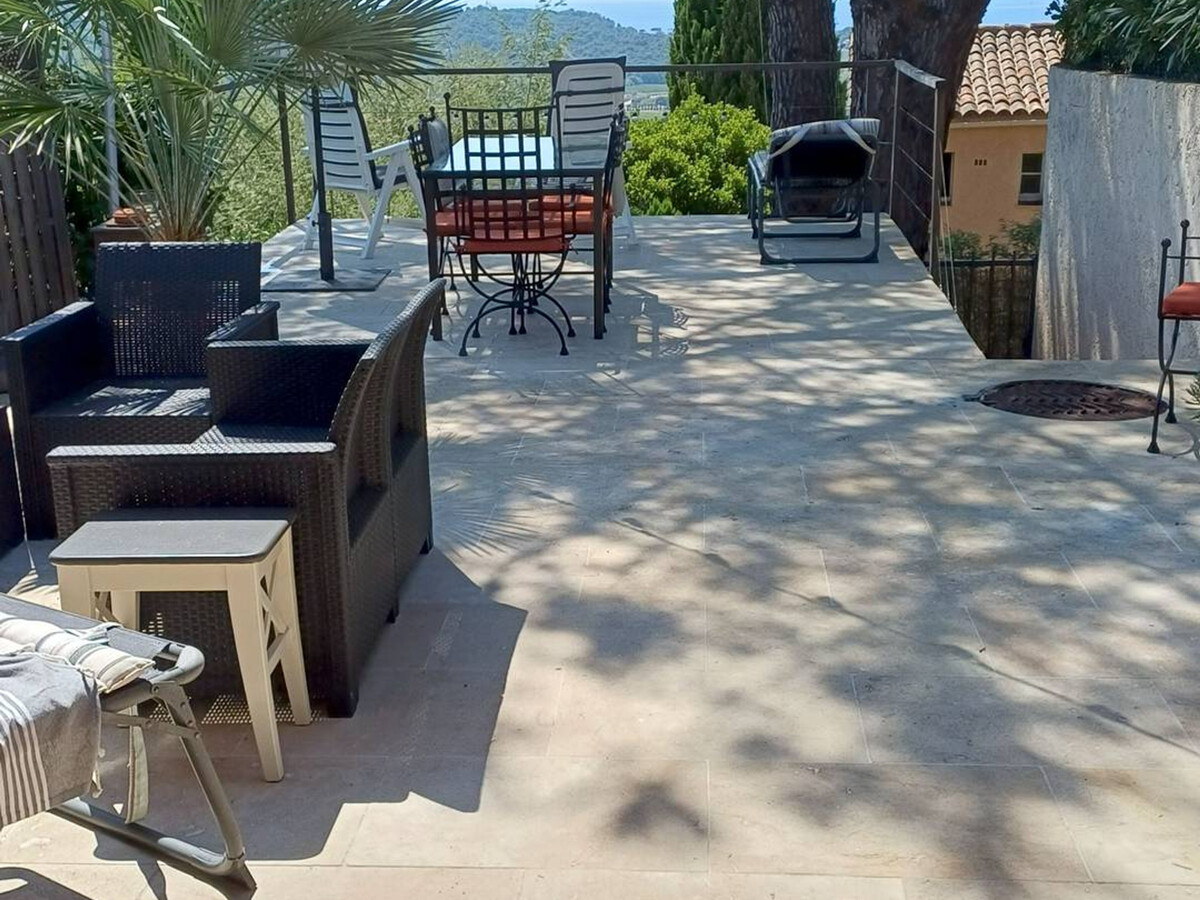 Mas 45m² vue mer, terrasse plein sud à La Croix-Valmer - Photo 2