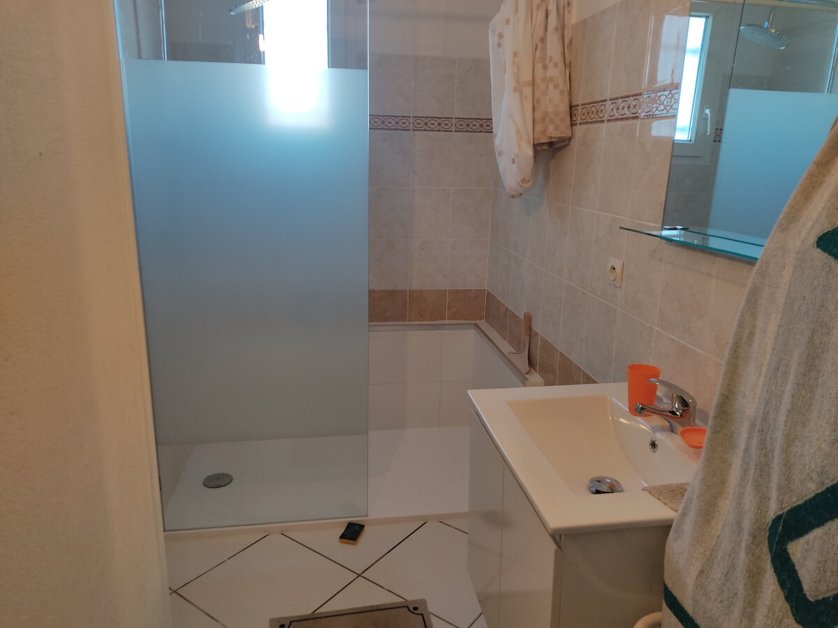 Villa T4 Gruissan, Climatisée, Accès Direct Plage - Photo 12