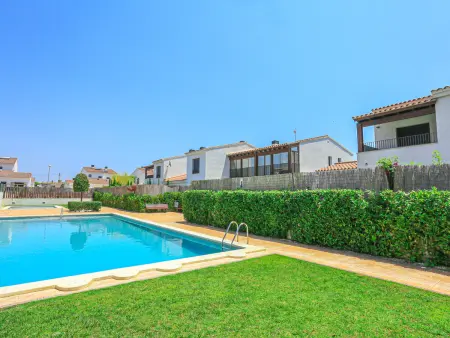 Location maison à Cambrils, Belle maison de ville à 1.5 km du centre de Cambrils