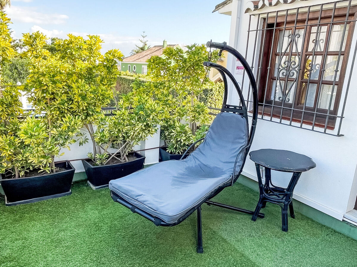 Villa 5 chambres avec salle de jeux 64m², piscine chauffée à Marbella - Photo 23