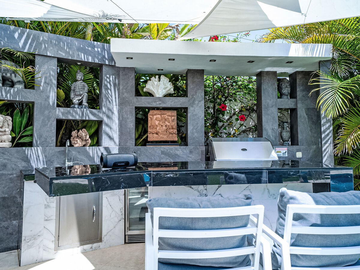 Villa 5 chambres avec salle de jeux 64m², piscine chauffée à Marbella - Photo 30