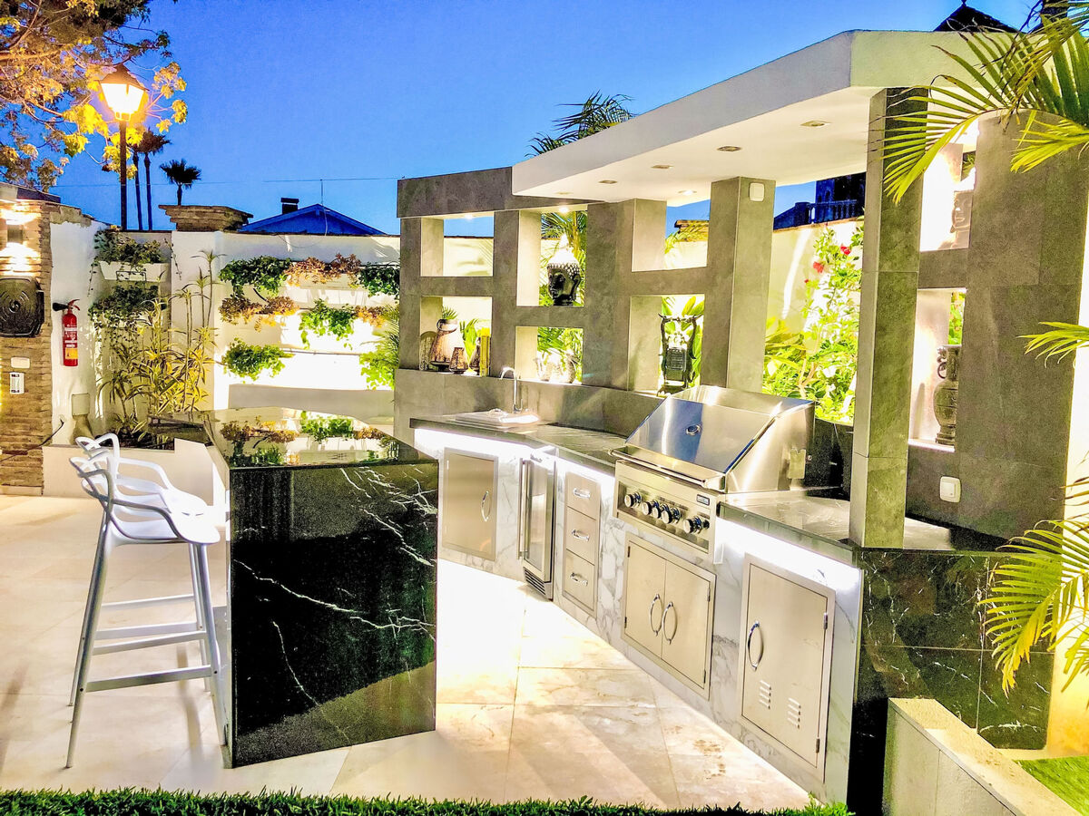 Villa 5 chambres avec salle de jeux 64m², piscine chauffée à Marbella - Photo 71