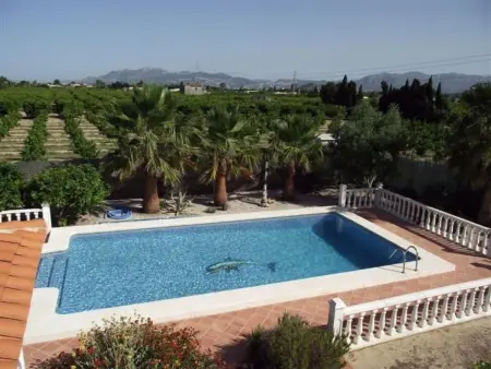 Villa im spanischen Stil mit großem Pool und ein - Photo 3