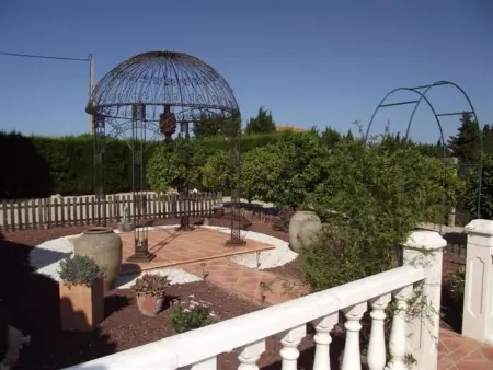 Villa im spanischen Stil mit großem Pool und ein - Photo 27