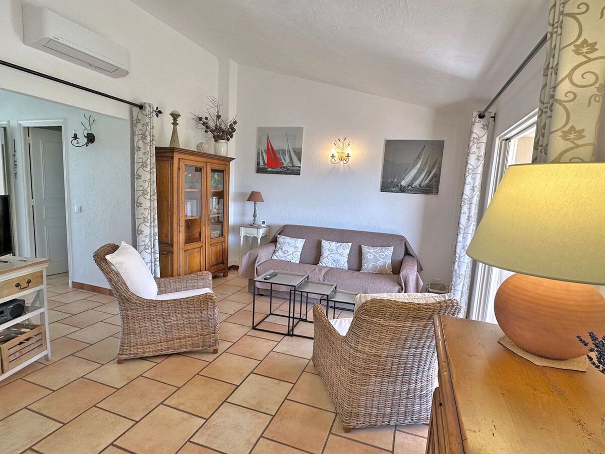 Appt T2 climatisé, terrasse 20m² - Sainte Maxime - Photo 4