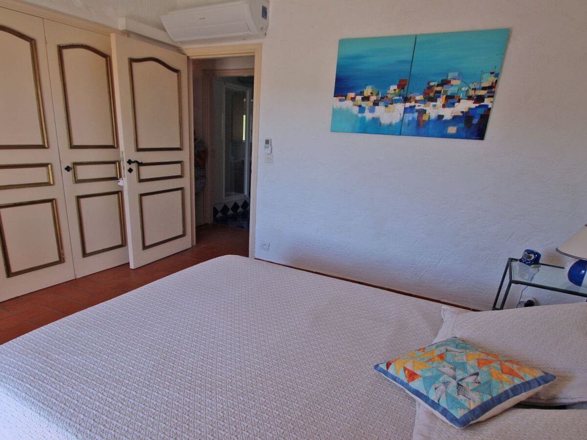 Mazet 6 pers avec piscine et vue mer à Sainte-Maxime - Photo 15