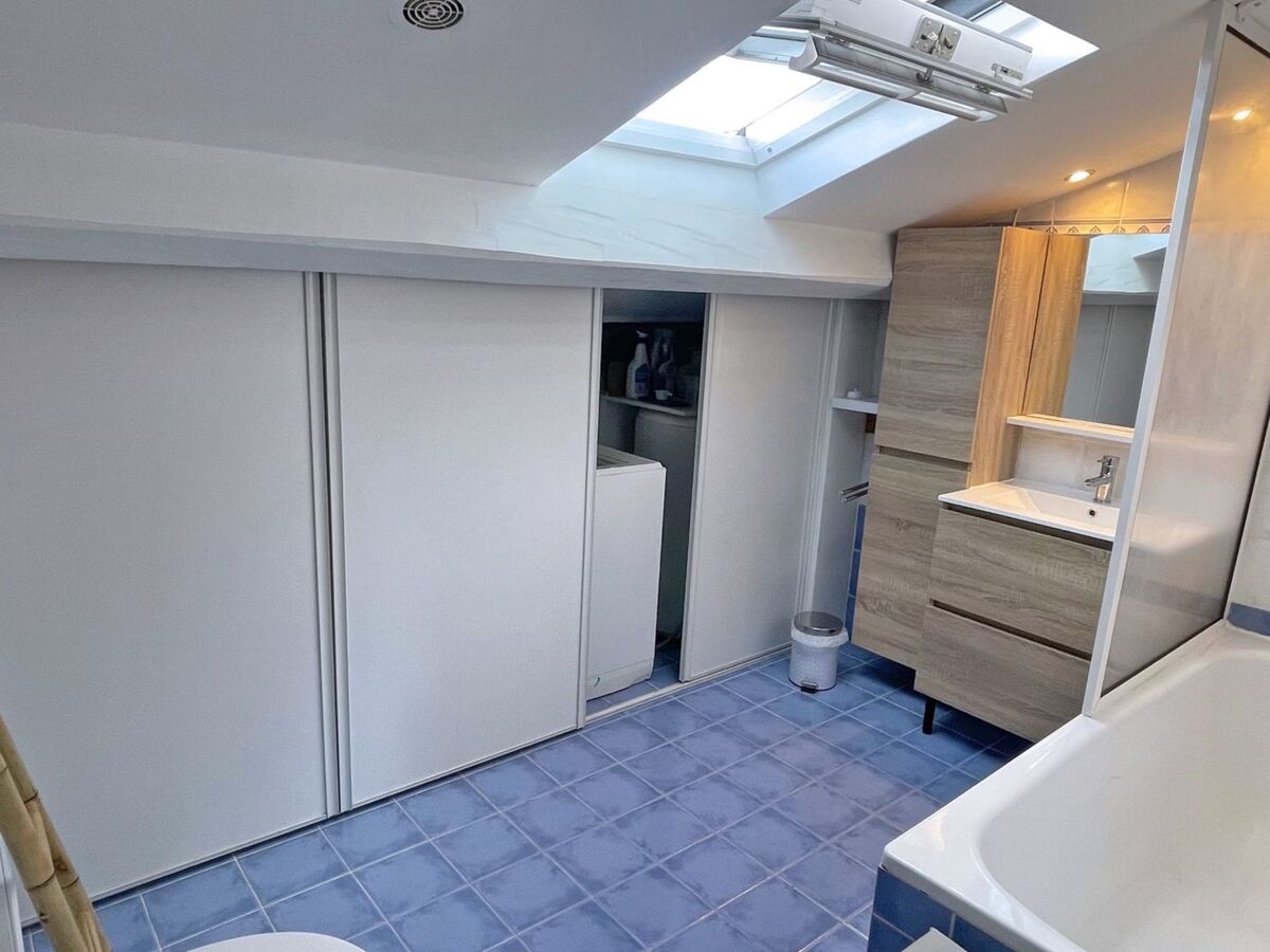 Mazet rénové 2 chambres avec terrasse à Sainte-Maxime - Photo 12