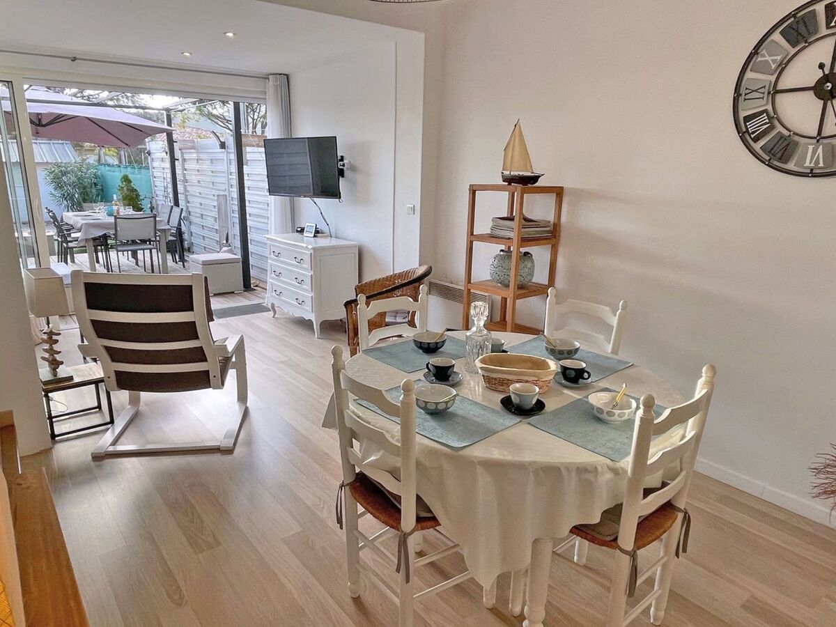 Mazet rénové 2 chambres avec terrasse à Sainte-Maxime - Photo 17