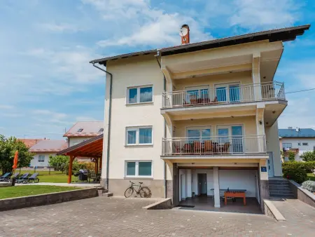House Dugo Selo M&A – Maison 8 pers. avec piscine : photo 23