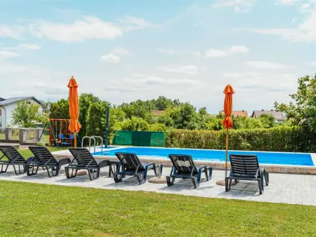 House Dugo Selo M&A – Maison 8 pers. avec piscine : photo 25
