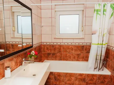 House Dugo Selo M&A – Maison 8 pers. avec piscine : photo 36