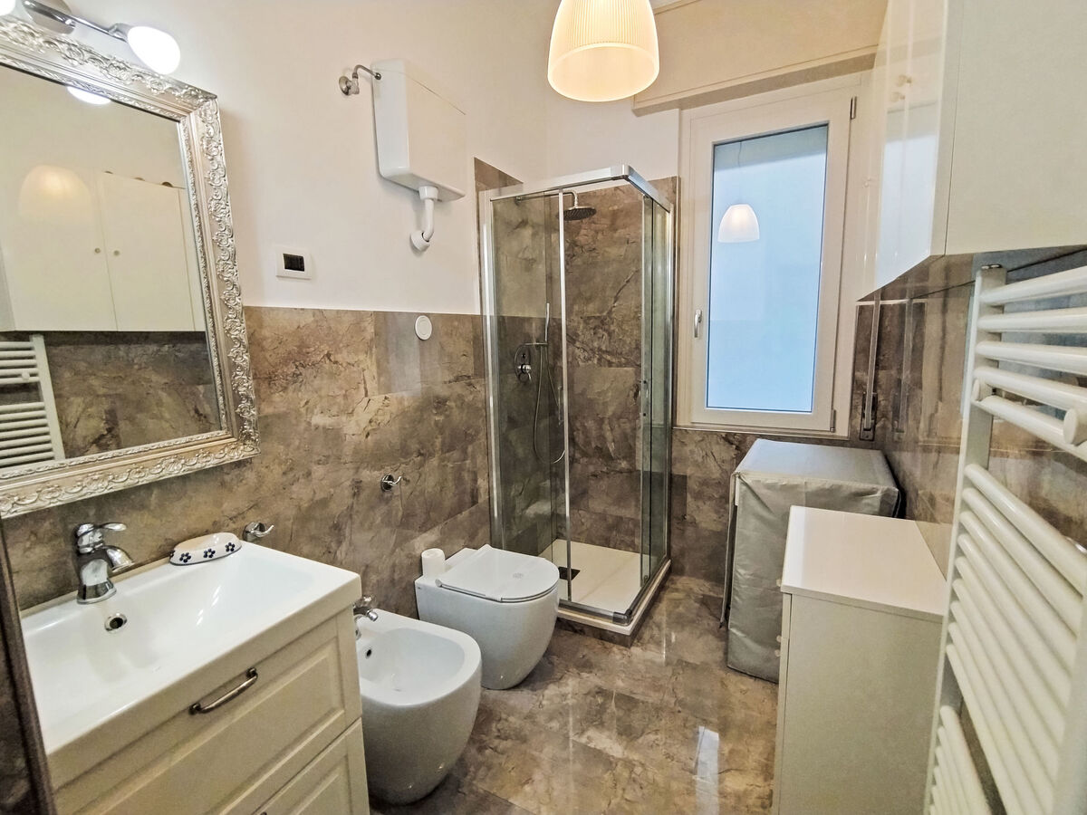 Sea Escape - Appartement 90 m² avec 3 balcons à Rapallo - Photo 21
