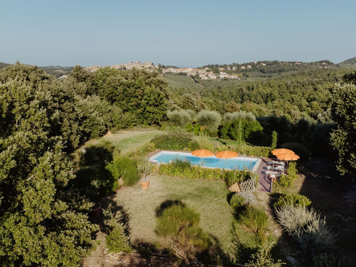 Villa Donatella, 7 chambres avec piscine privée à Trequanda - Photo 7