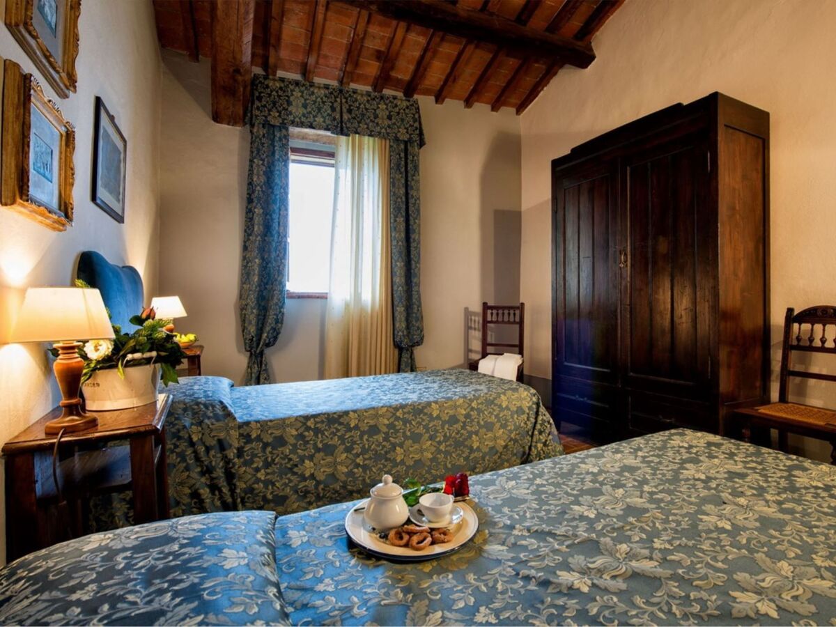 Villa Donatella, 7 chambres avec piscine privée à Trequanda - Photo 19
