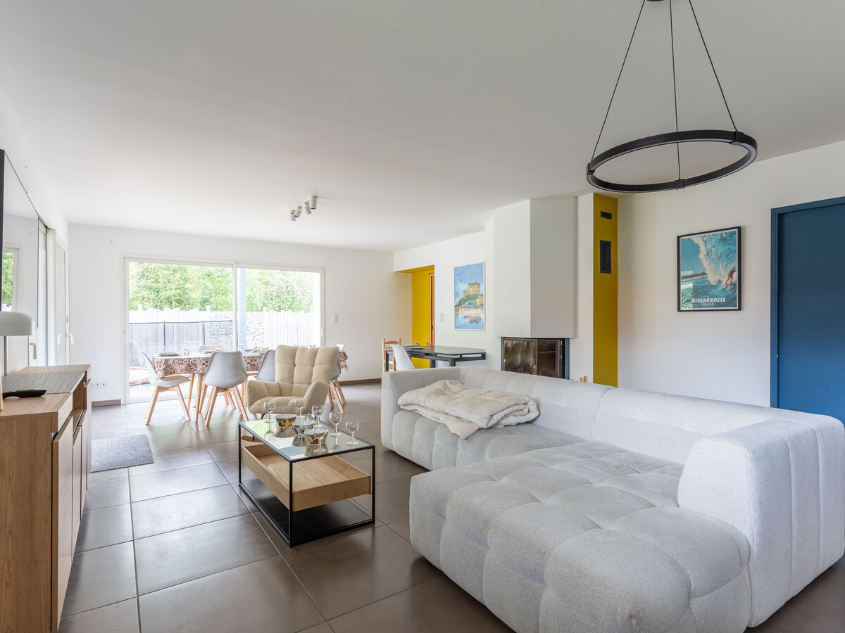 Villa moderne 170m² à Biscarrosse, piscine chauffée et piste cyclable - Photo 2