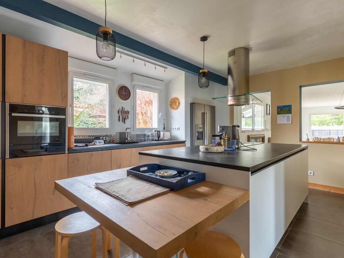 Villa moderne 170m² à Biscarrosse, piscine chauffée et piste cyclable - Photo 7