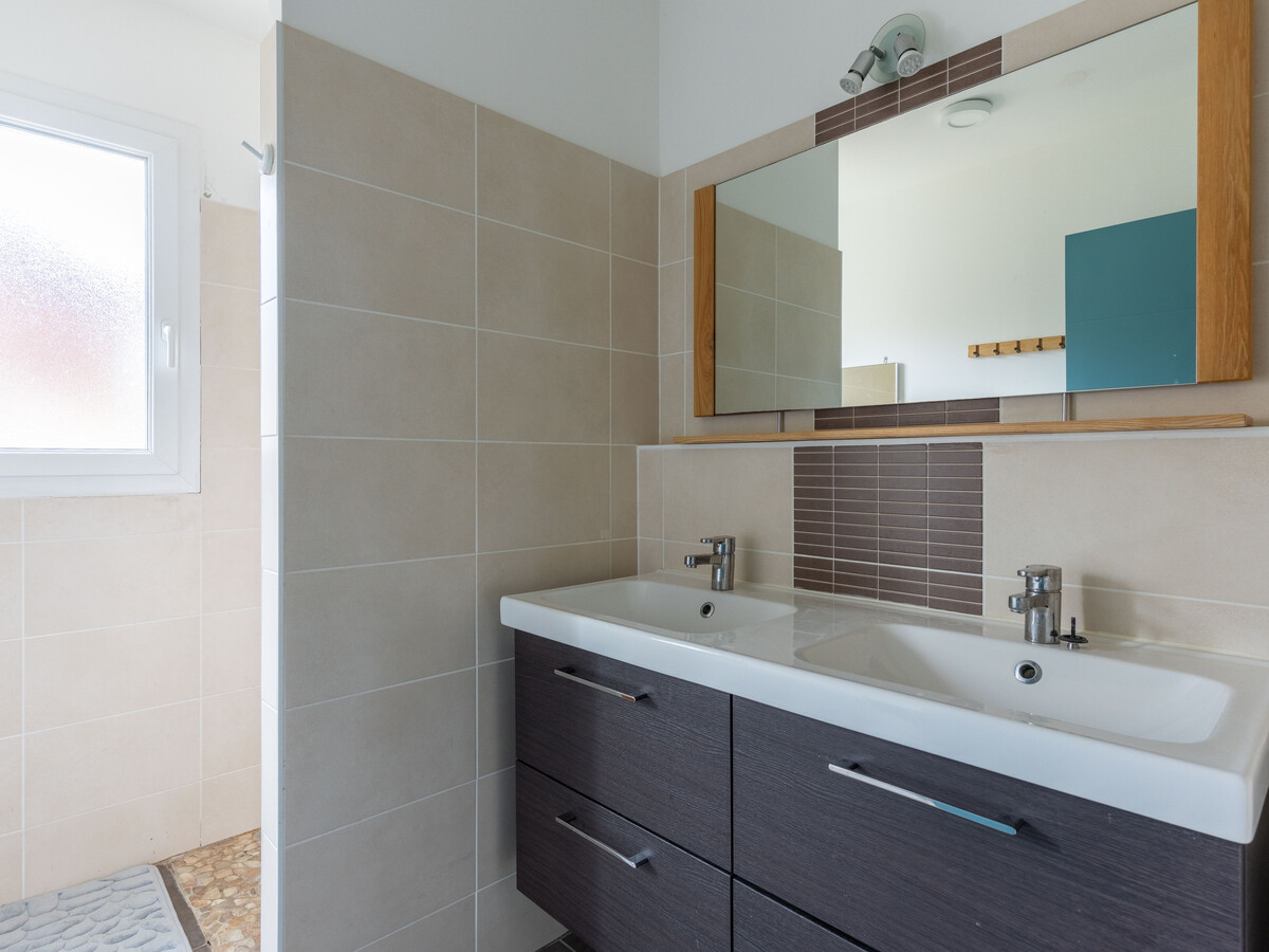 Villa moderne 170m² à Biscarrosse, piscine chauffée et piste cyclable - Photo 11