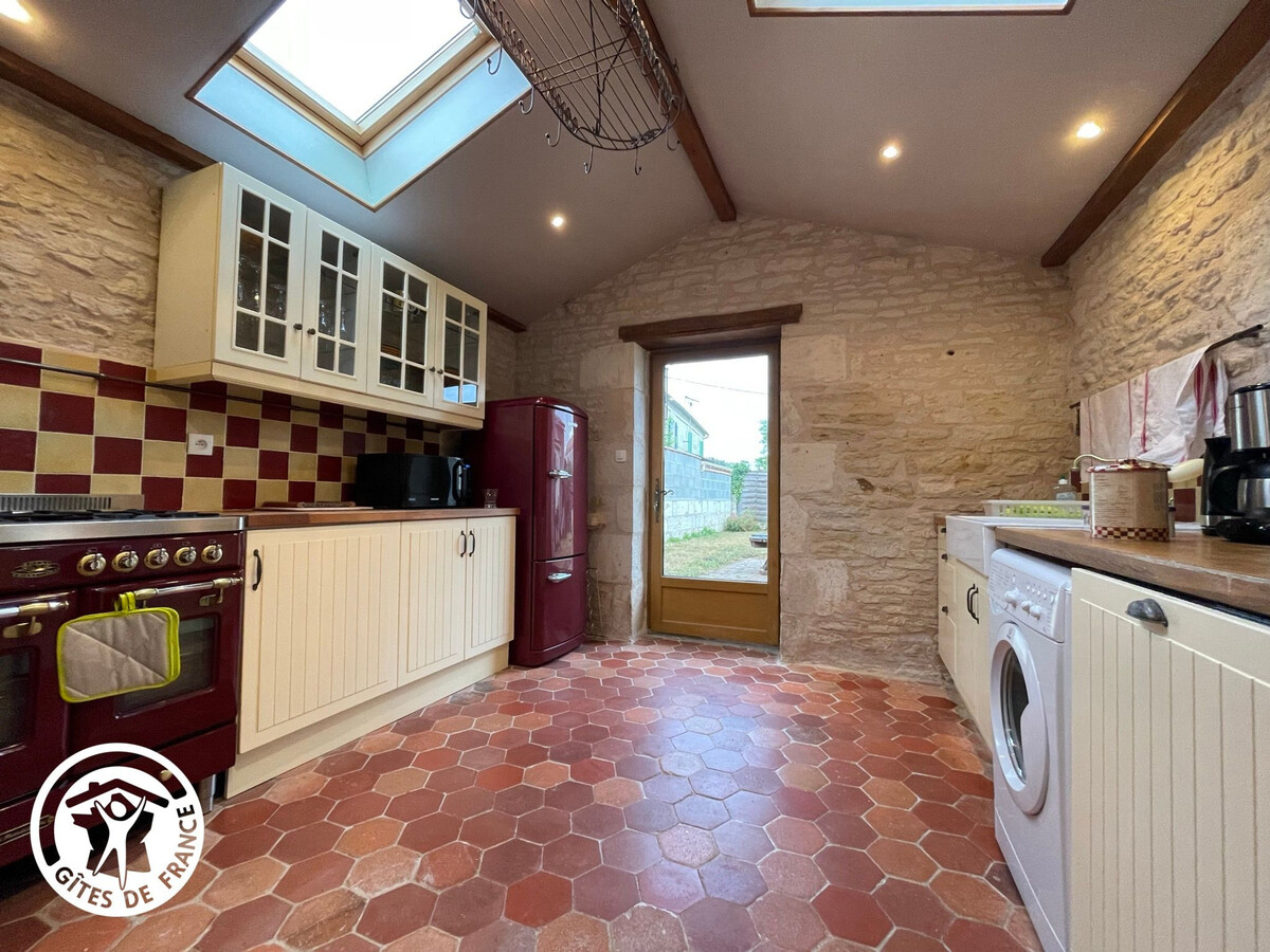 Gîte rénové en grange, 2 chambres à Damvix - Photo 2