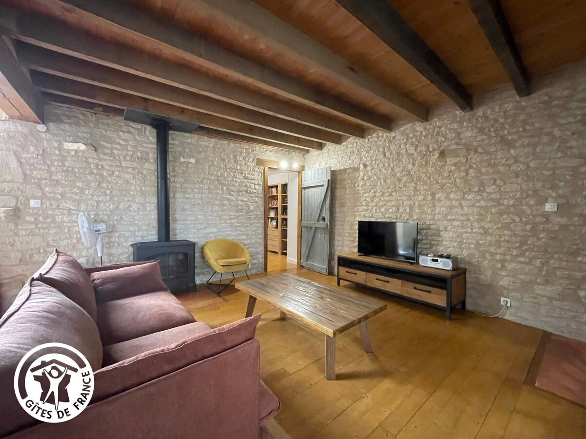 Gîte rénové en grange, 2 chambres à Damvix - Photo 6