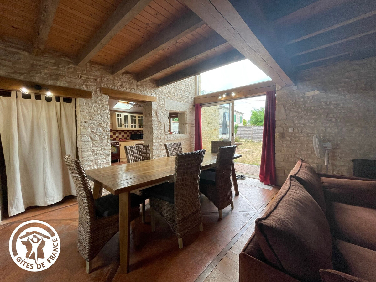 Gîte rénové en grange, 2 chambres à Damvix - Photo 7