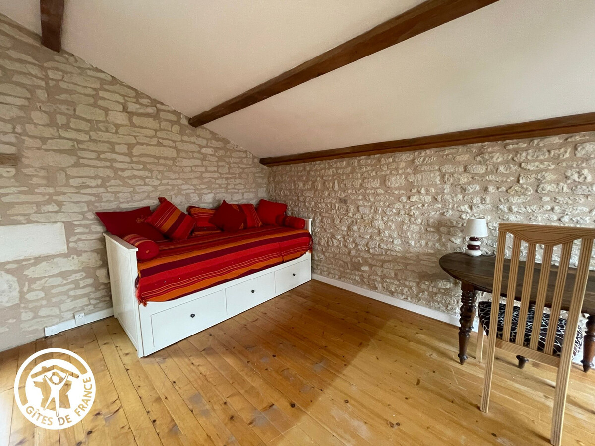 Gîte rénové en grange, 2 chambres à Damvix - Photo 15