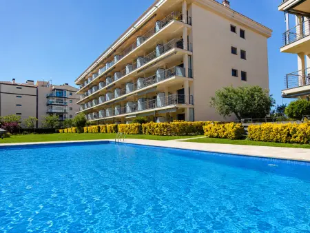 Appartement 1 chambre à 50m de la plage, piscine et climatisation : photo 2