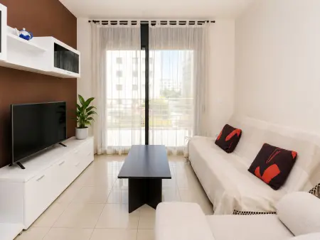Appartement 1 chambre à 50m de la plage, piscine et climatisation : photo 4