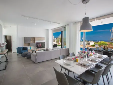 Villa Olivine Pearl, 4 chambres avec piscine à Protaras : photo 7