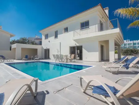Location maison à Protaras, Schöne Ferienvilla mit privatem Pool