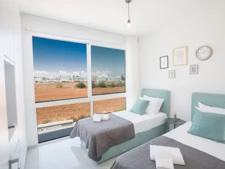 Villa neuve 4 chambres avec piscine au cœur de Protaras : photo 15